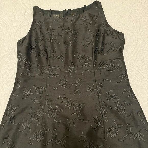 DANA BUCHMAN 100% Silk Black  Floral Tank  Women's Tops size 8P - Picture 4 of 11